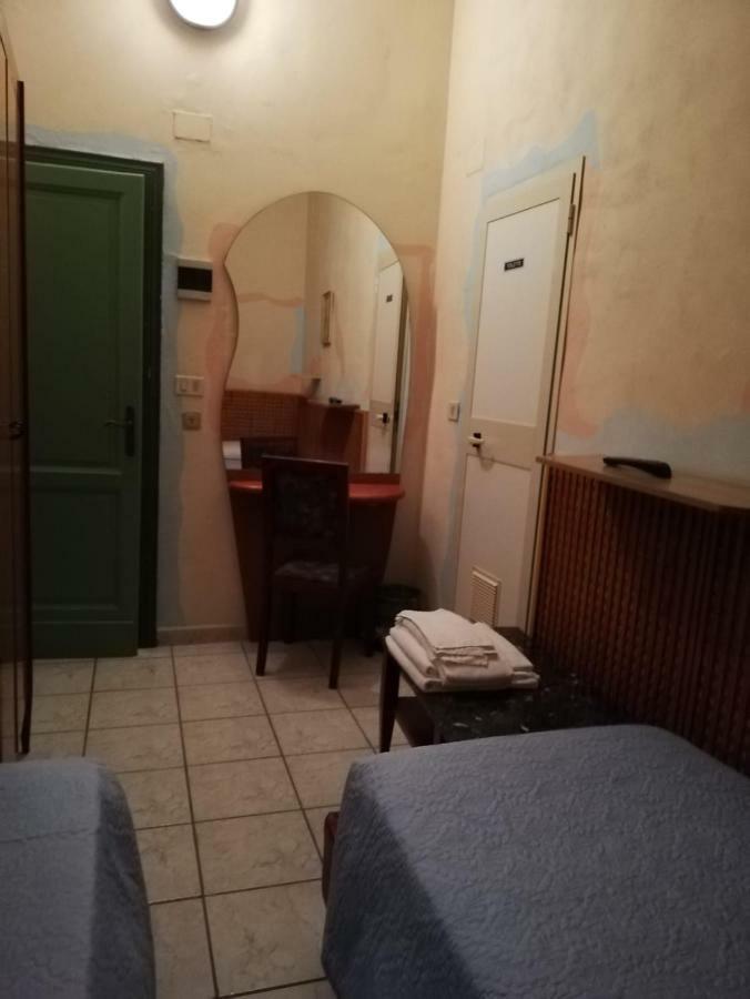 Hotel Stella Follonica Extérieur photo